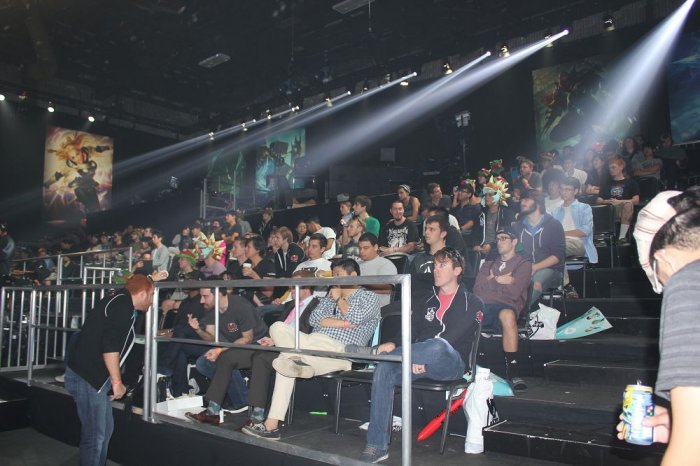 李梦同样适 李梦同样适